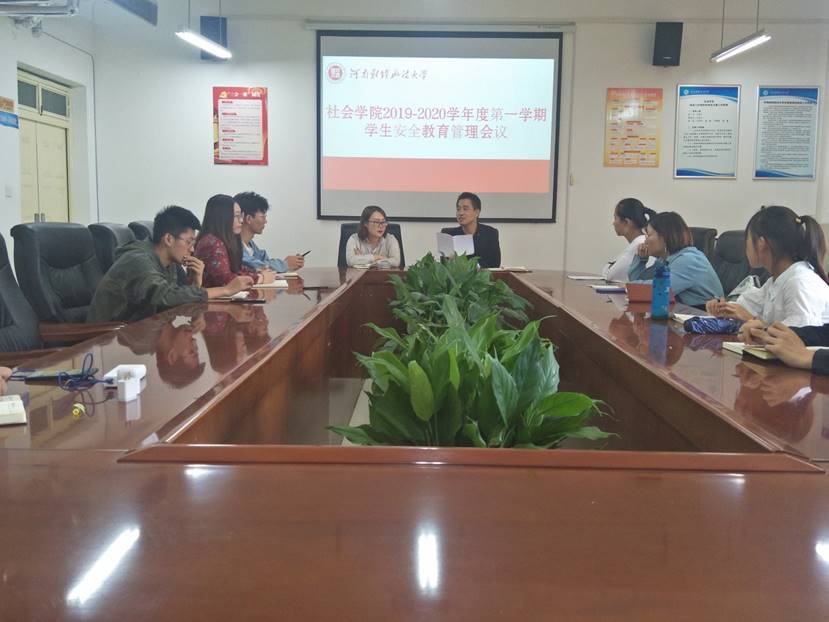 说明: C:\Users\24490\Desktop\E03D4F2A9F0DBE3F62543620CDFC2769.jpg 说明: C:\Users\24490\Desktop\E03D4F2A9F0DBE3F62543620CDFC2769.jpg