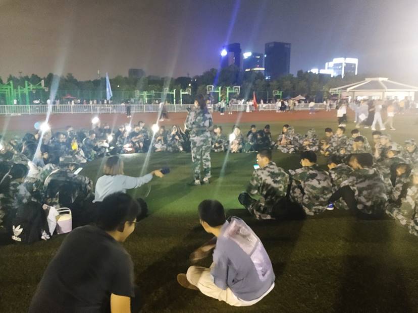 说明: C:\Users\24490\Desktop\307905B3B84087203E5EA42B29693C88.jpg 说明: C:\Users\24490\Desktop\307905B3B84087203E5EA42B29693C88.jpg