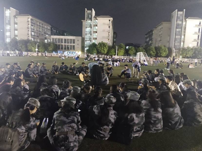 说明: C:\Users\24490\Desktop\AA1D58CEBD95C152991F86B82DB45755.jpg 说明: C:\Users\24490\Desktop\AA1D58CEBD95C152991F86B82DB45755.jpg